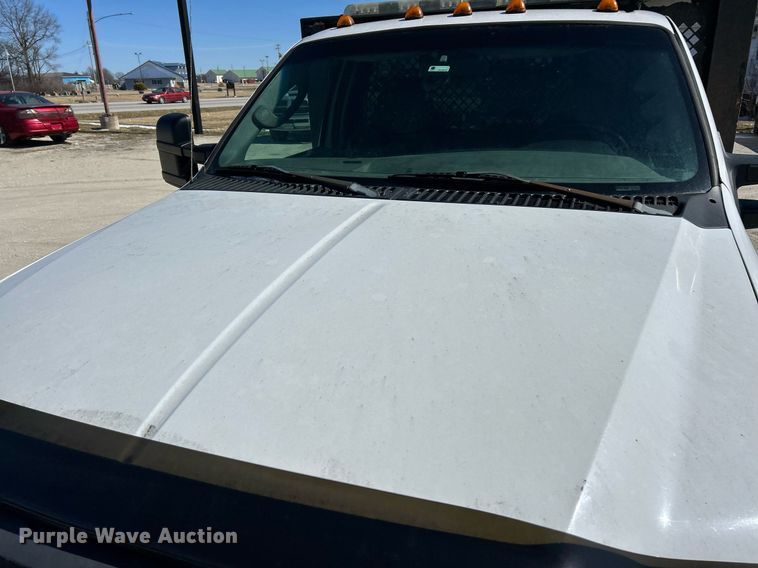 image for item EK2715 2005 Ford F450 Super Duty XL flatbed truck