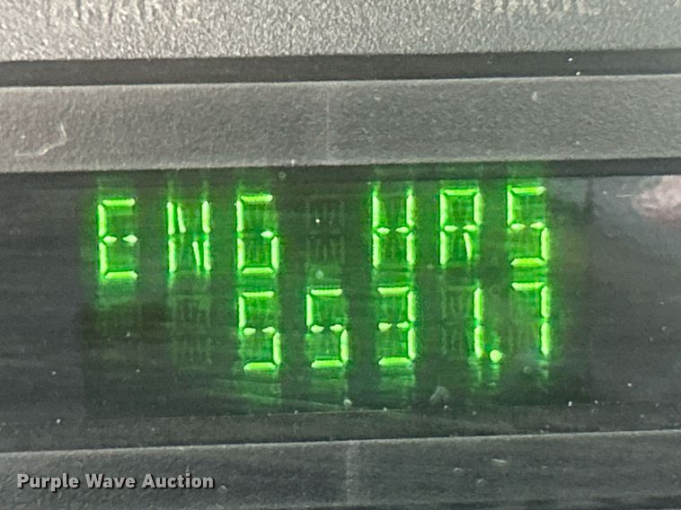 image for item EK2715 2005 Ford F450 Super Duty XL flatbed truck