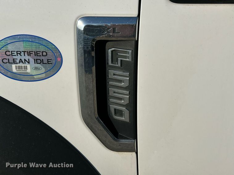 image for item EK2728 2017 Ford F550 Super Duty XL truck cab and chassis