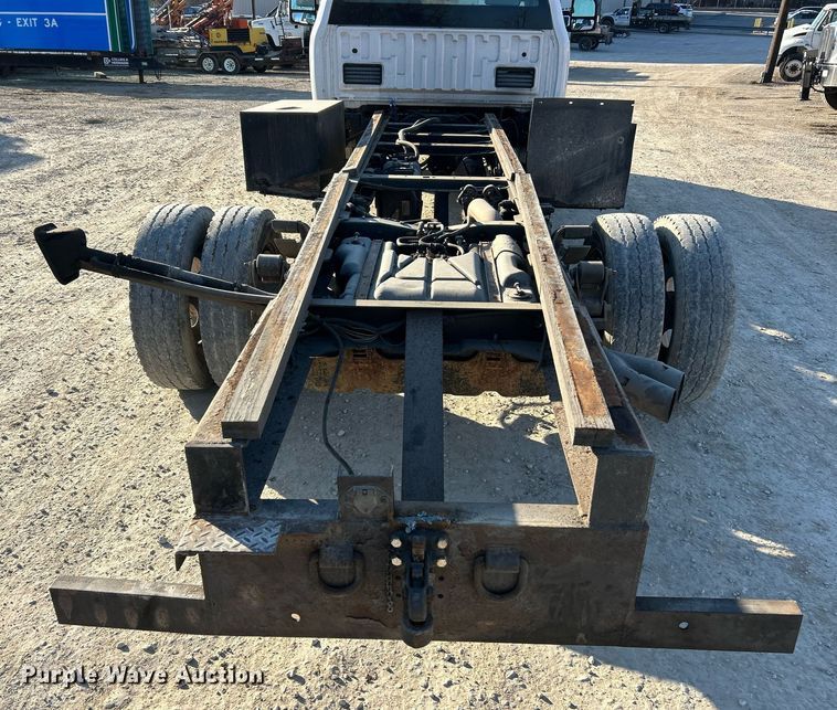 image for item EK2728 2017 Ford F550 Super Duty XL truck cab and chassis