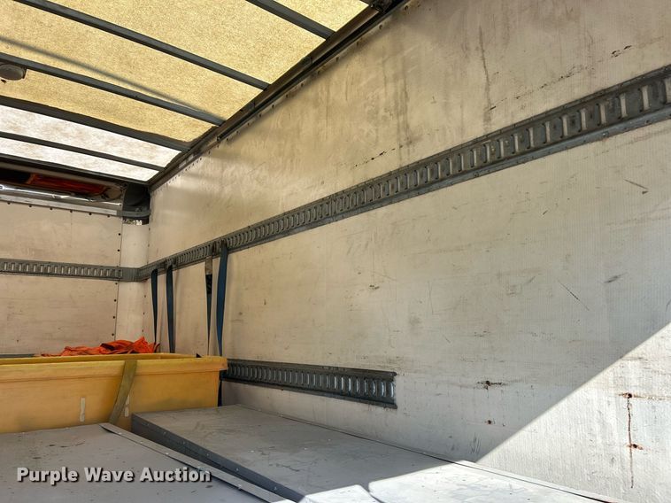 image for item EK2736 2013 Ford F550 Super Duty XLT box truck