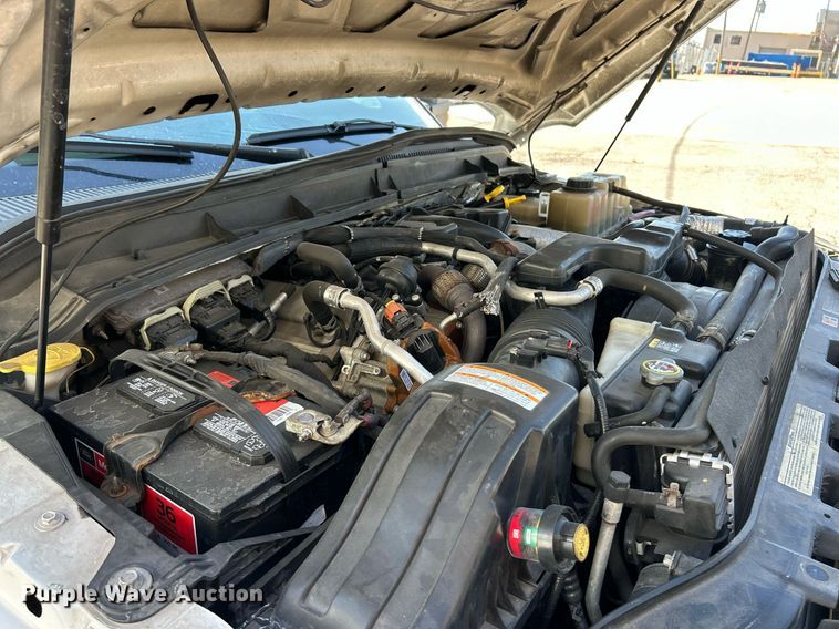 image for item EK2736 2013 Ford F550 Super Duty XLT box truck