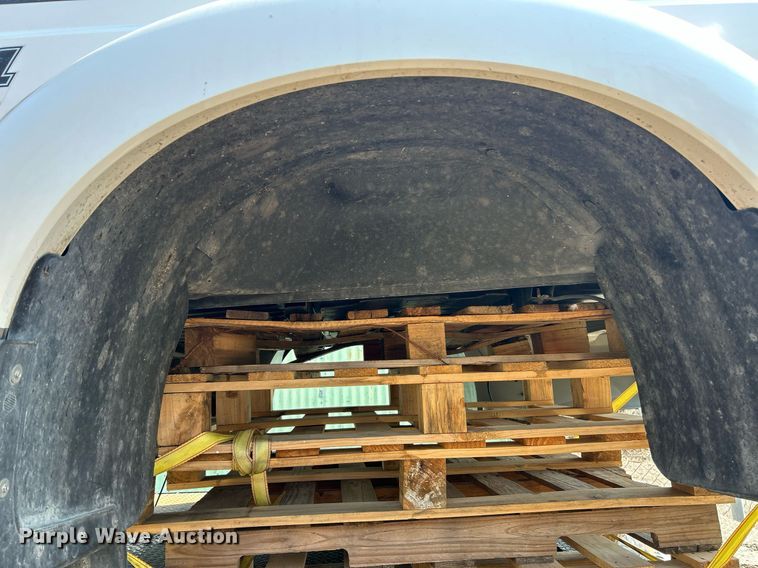 image for item EK2743 Pickup truck bed