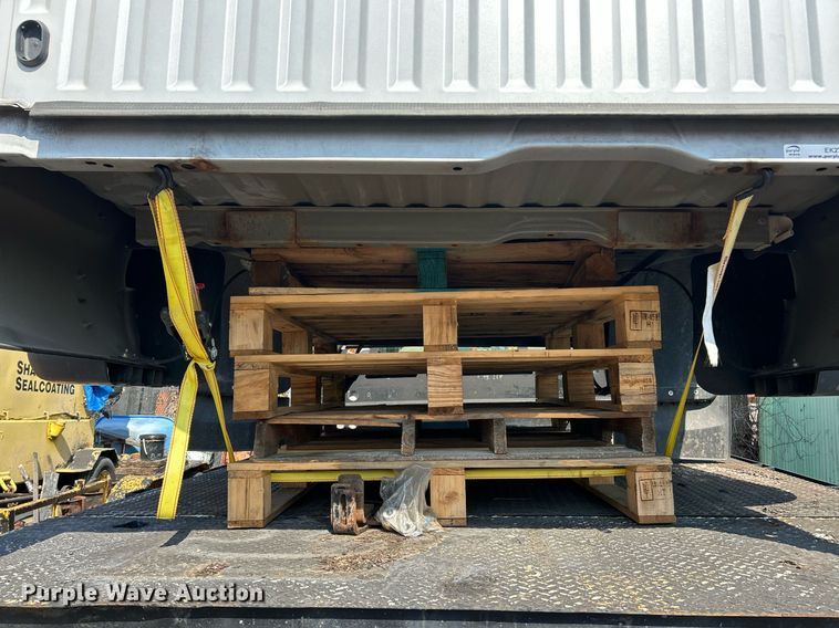 image for item EK2743 Pickup truck bed