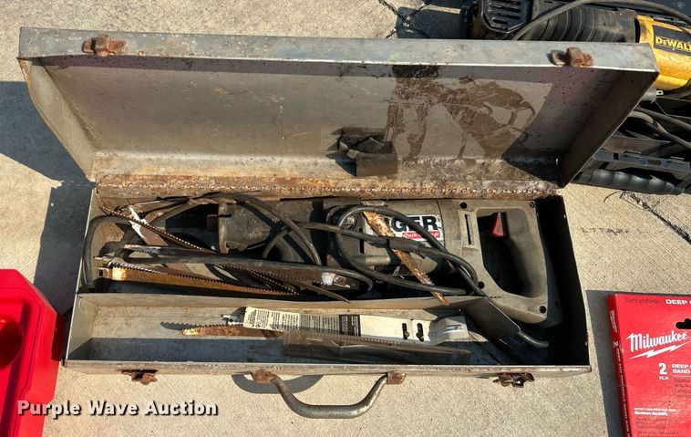 image for item EK2745 Tools