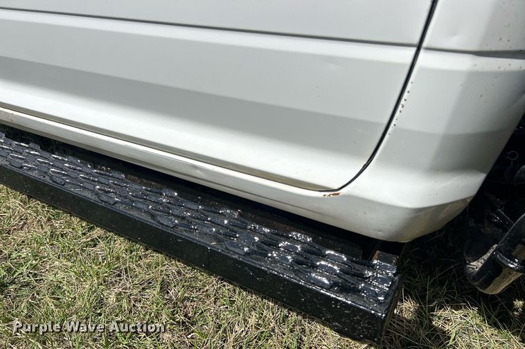 image for item EK2753 2012 Dodge Ram 3500 Crew Cab pickup truck