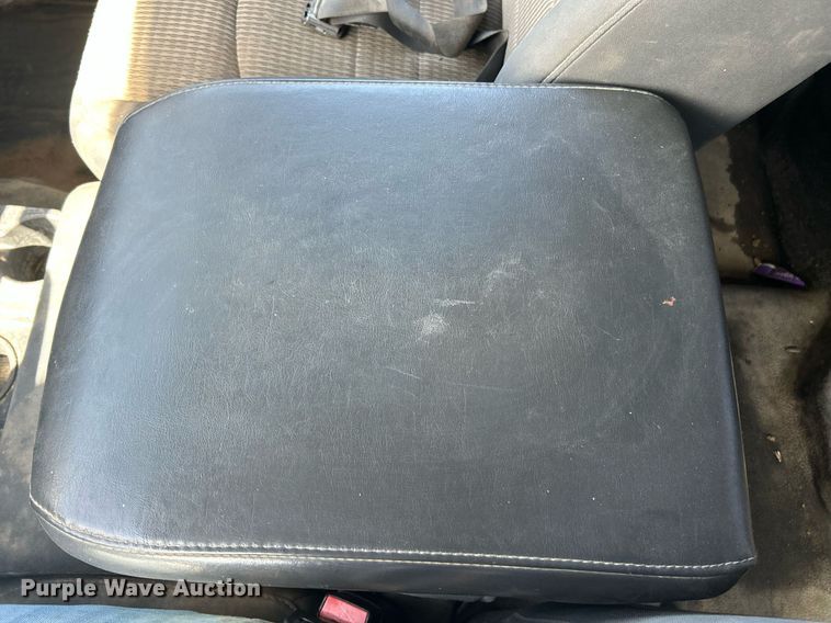 image for item EK2753 2012 Dodge Ram 3500 Crew Cab pickup truck