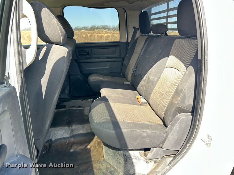 image for item EK2753 2012 Dodge Ram 3500 Crew Cab pickup truck