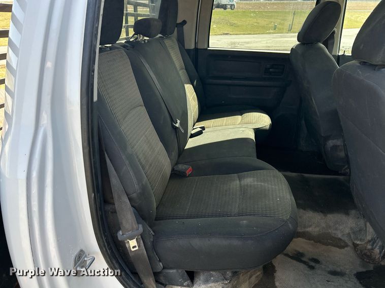 image for item EK2753 2012 Dodge Ram 3500 Crew Cab pickup truck