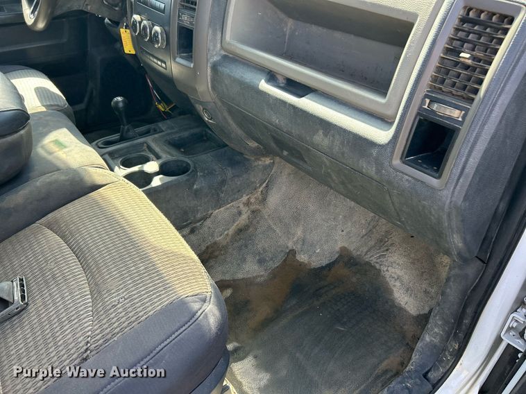 image for item EK2753 2012 Dodge Ram 3500 Crew Cab pickup truck