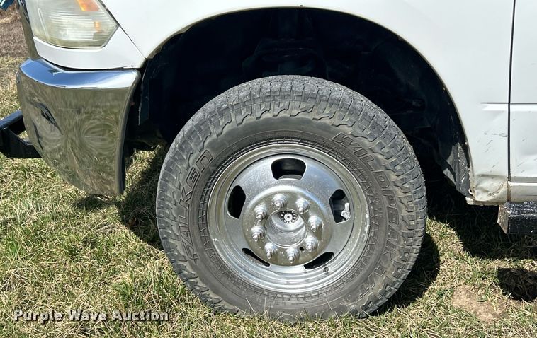 image for item EK2753 2012 Dodge Ram 3500 Crew Cab pickup truck