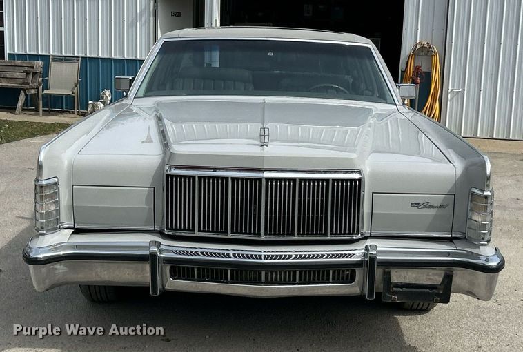 image for item EK2754 1976 Lincoln Continental 