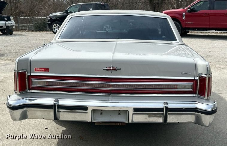 image for item EK2754 1976 Lincoln Continental 