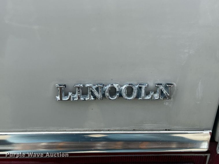 image for item EK2754 1976 Lincoln Continental 