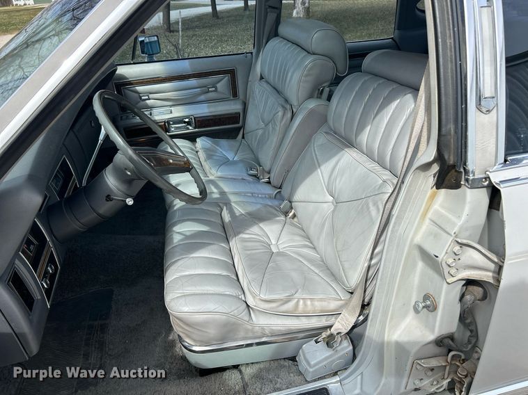 image for item EK2754 1976 Lincoln Continental 