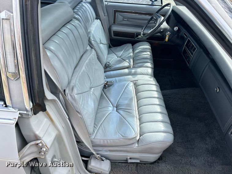 image for item EK2754 1976 Lincoln Continental 