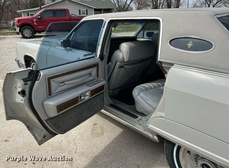 image for item EK2754 1976 Lincoln Continental 