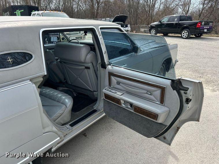 image for item EK2754 1976 Lincoln Continental 