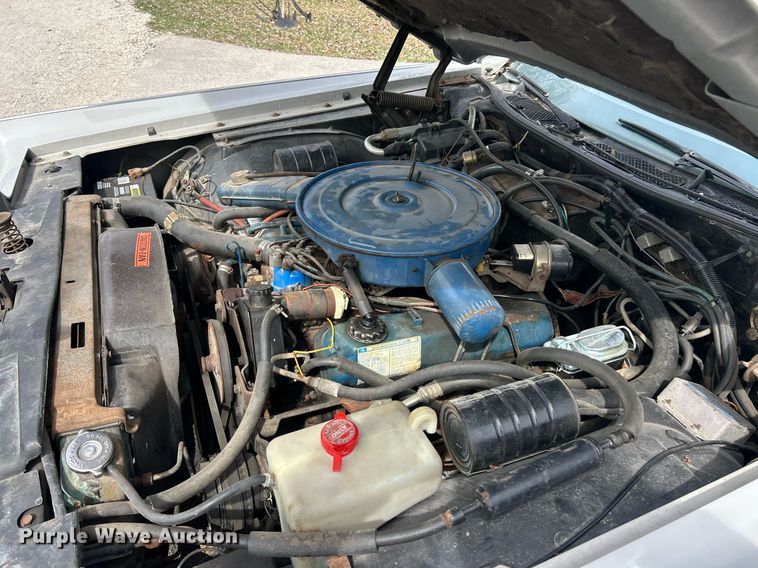 image for item EK2754 1976 Lincoln Continental 