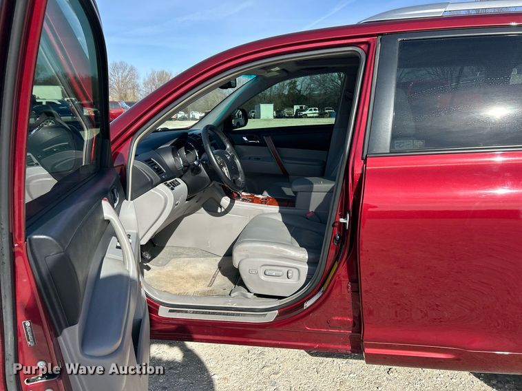 image for item EK2780 2008 Toyota Highlander Limited SUV