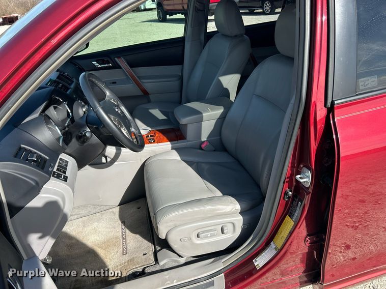 image for item EK2780 2008 Toyota Highlander Limited SUV