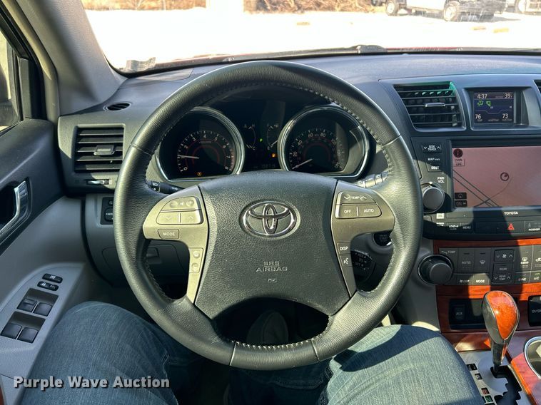 image for item EK2780 2008 Toyota Highlander Limited SUV