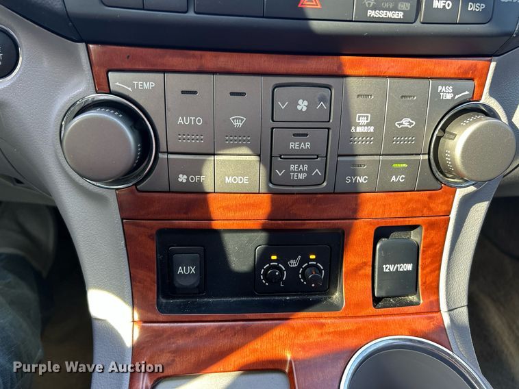 image for item EK2780 2008 Toyota Highlander Limited SUV