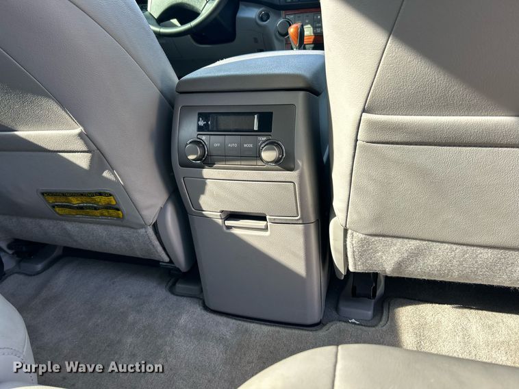 image for item EK2780 2008 Toyota Highlander Limited SUV