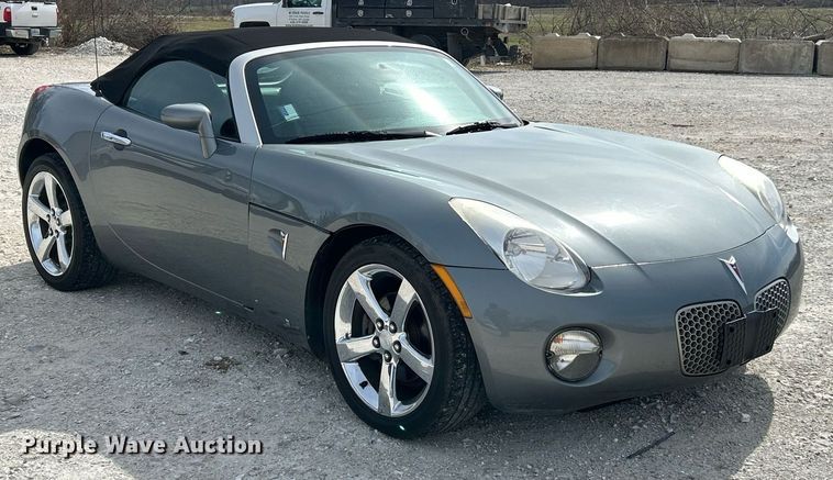 image for item EK2781 2007 Pontiac Solstice convertible