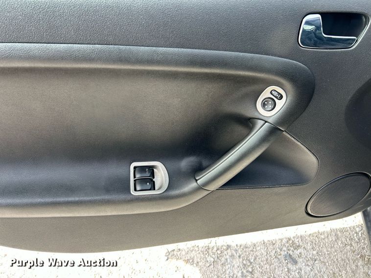 image for item EK2781 2007 Pontiac Solstice convertible