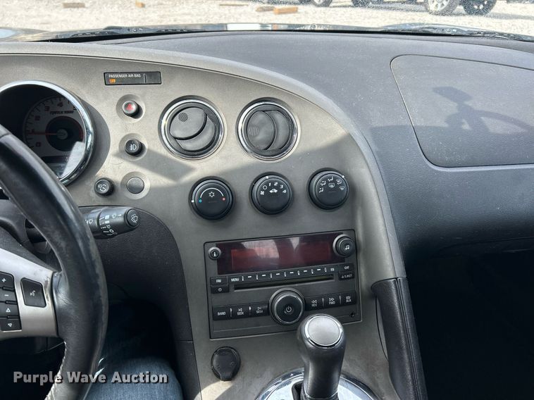 image for item EK2781 2007 Pontiac Solstice convertible