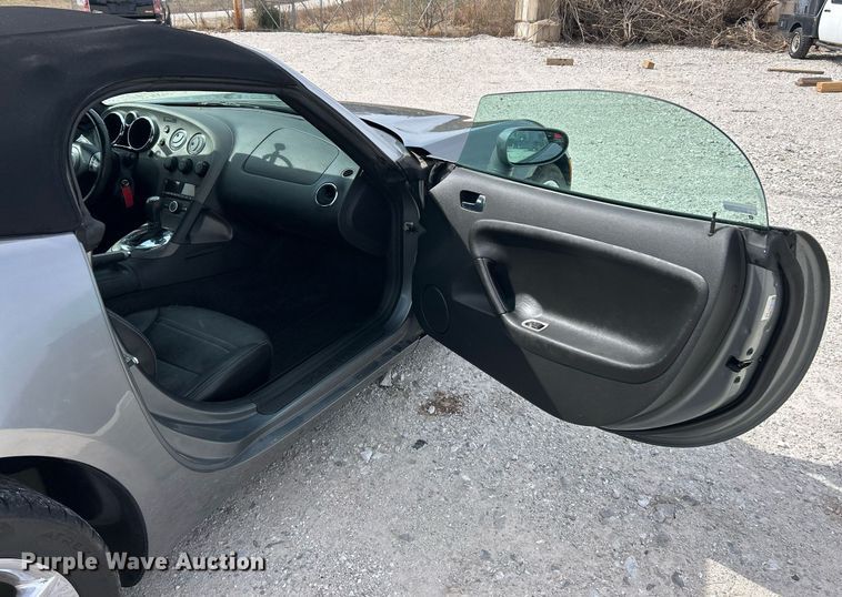 image for item EK2781 2007 Pontiac Solstice convertible