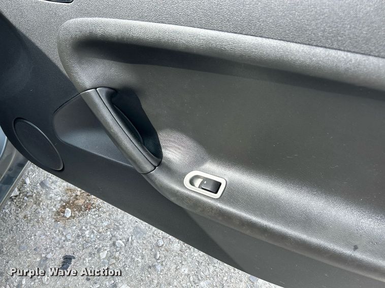 image for item EK2781 2007 Pontiac Solstice convertible