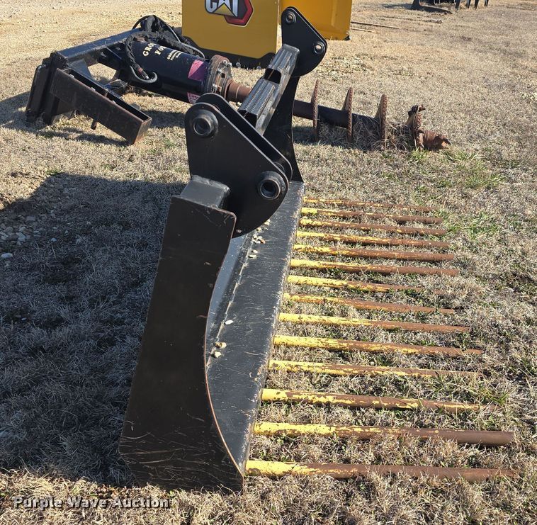 image for item EK5030 MDS 5525-84 skid steer tine bucket