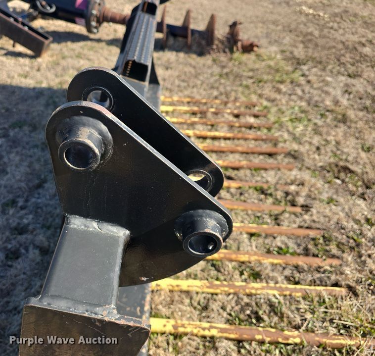 image for item EK5030 MDS 5525-84 skid steer tine bucket