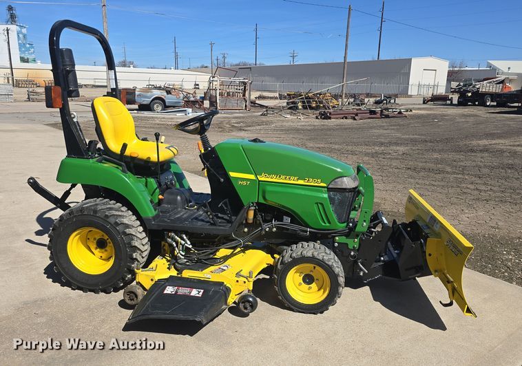 image for item EK5035 2010 John Deere 2305 MFWD tractor