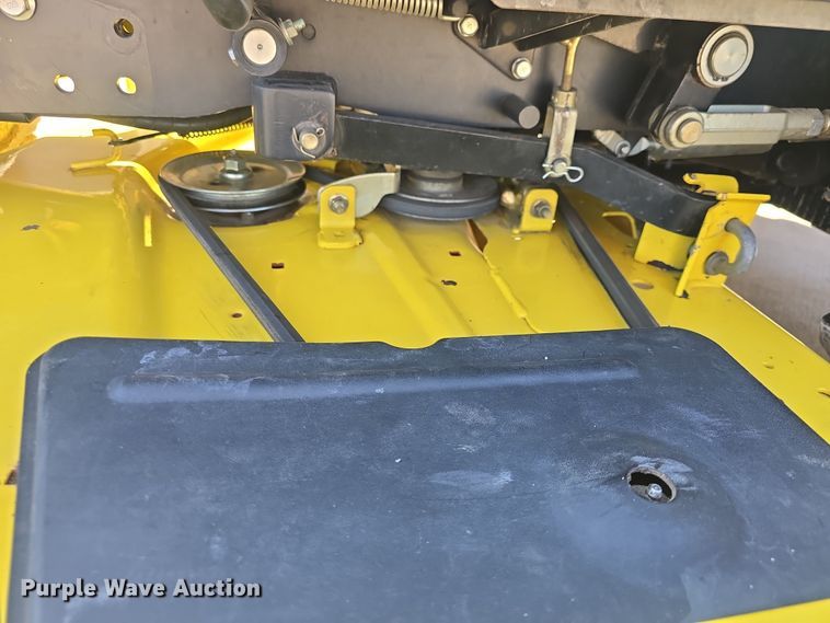 image for item EK5035 2010 John Deere 2305 MFWD tractor