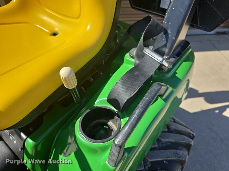 image for item EK5035 2010 John Deere 2305 MFWD tractor