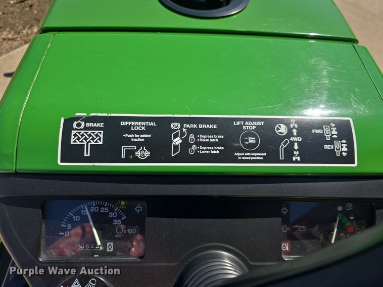 image for item EK5035 2010 John Deere 2305 MFWD tractor