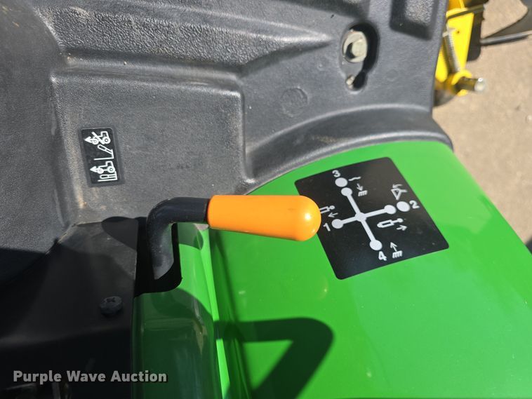 image for item EK5035 2010 John Deere 2305 MFWD tractor