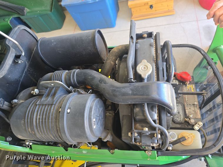 image for item EK5035 2010 John Deere 2305 MFWD tractor