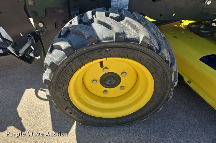 image for item EK5035 2010 John Deere 2305 MFWD tractor