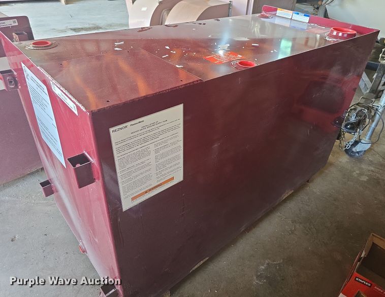 image for item EK5041 2018 Reznor oil tank