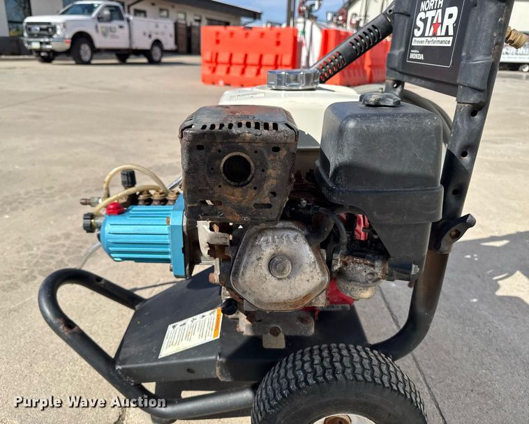 image for item EM3529 North Star 4SPX32G1L pressure washer