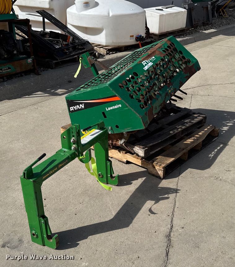 image for item EM3534 Ryan Lawnaire  aerator