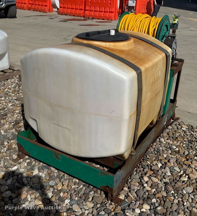 image for item EM3535 Lesco 7C5055 sprayer