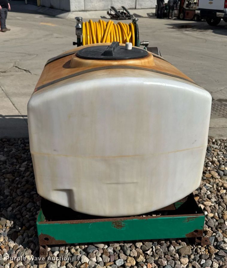 image for item EM3535 Lesco 7C5055 sprayer