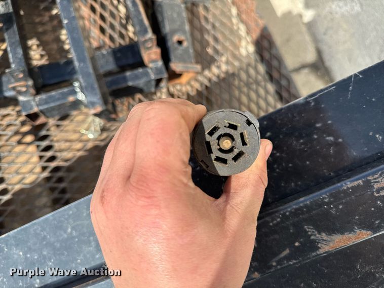 image for item EM3536 B&B Tech hitch rack