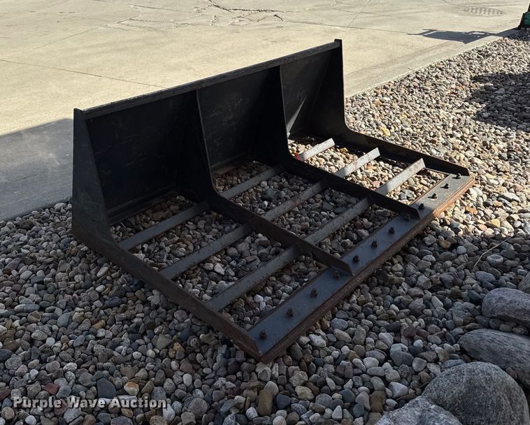 image for item EM3539 Skid steer land plane