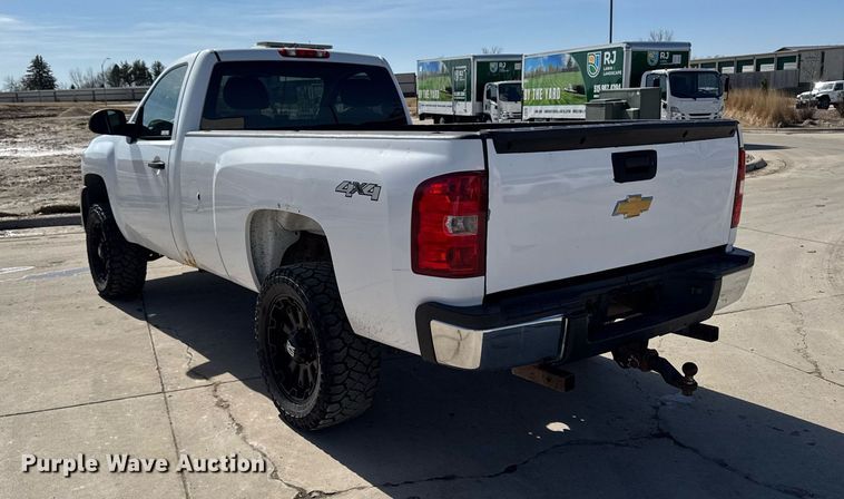 image for item EM3540 2007 Chevrolet Silverado 2500HD pickup truck